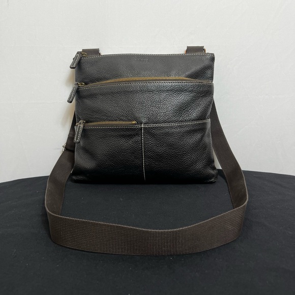 Roots Bags Vintage Roots Leather Crossbody Bag Poshmark